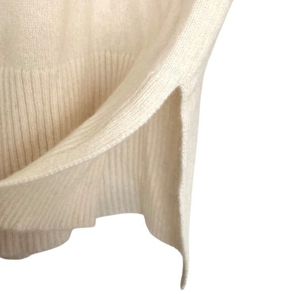 TORY BURCH Emily Cashmere Pullover Sweater Ruffle Pearl Buttons - Picture 8 of 12